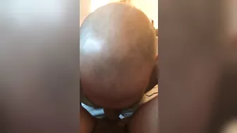 Turkish mom temptingly spreads legs for bald boy who gives XXX cunnilingus
