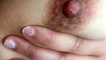 Arab mom tries to reach hard nipple with her XXX skillful tongue