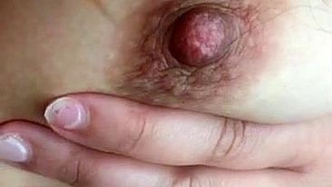 Arab mom tries to reach hard nipple with her XXX skillful tongue