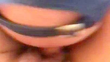 Arab mom has hairy pussy licked by XXX cunnilingus master with cap