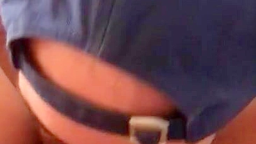 Arab mom has hairy pussy licked by XXX cunnilingus master with cap