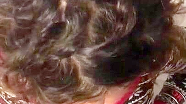 Maghreb mom takes saggy breasts out of top in the solo XXX video