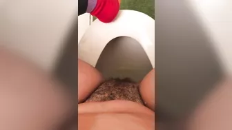 Lebanese mom loves hairy pussy and captures it during XXX pissing