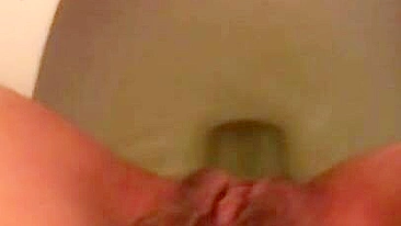 Lebanese mom loves hairy pussy and captures it during XXX pissing