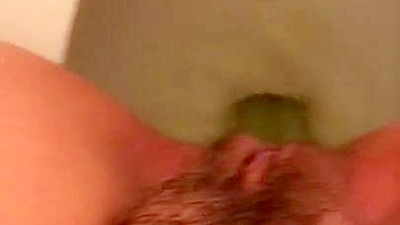 Lebanese mom loves hairy pussy and captures it during XXX pissing