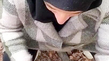 Shy Syrian mom in hijab is coerced into a XXX blowjob in the woods