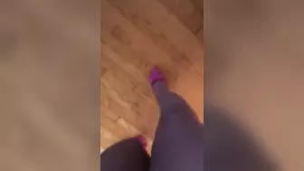 Arab mom captures legs with pink shoes on while walking in XXX video