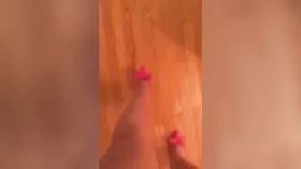 Arab mom captures legs with pink shoes on while walking in XXX video