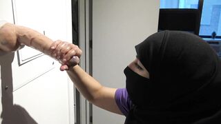 Mom in hijab gives XXX handjob to cumming dildo and enjoys ejaculation