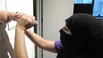 Mom in hijab gives XXX handjob to cumming dildo and enjoys ejaculation