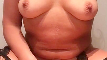 Syrian mom spites husband and puts XXX video of her masturbating on web