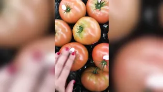 Muslim mom searches for vegetables that will become her XXX toys