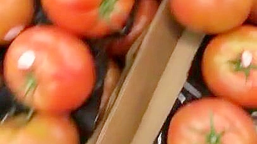 Muslim mom searches for vegetables that will become her XXX toys