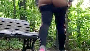 Eccentric Arab mom flashes her big XXX ass outdoors in the park