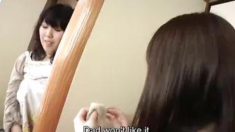 Eastern mom makes guest cheat on daughter and be carnal with her