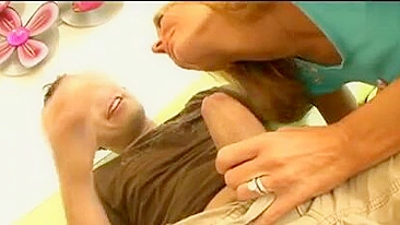 Lucky guy analyzes friend's stunning blonde mom in the living room