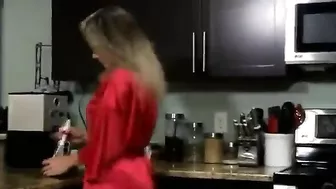 Nerdy blonde mom enjoys spontaneous encounter with stepson in kitchen