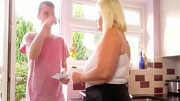 Visit to mature blonde mom ends for boy with awesome sex in kitchen
