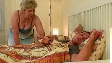 Boy wakes up because of mature blonde mom who needed to ride his cock
