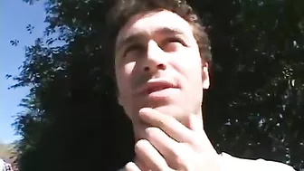 XXX video of bull fucking brunette mom in the fanny in gonzo porn