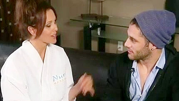 Mom exploits stepson's fuckstick to do hot XXX porn in the bathroom