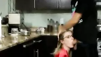 Man is going to see mom naked for XXX hookup with her in the kitchen