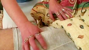 Mom with XXX curved body is nailed by stepdaughter's skilled boyfriend