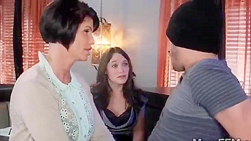 XXX porn of mom who steals boyfriend from her stepdaughter to do it