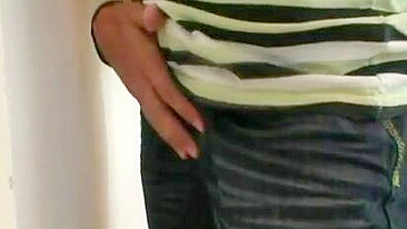 Naked mom pleases guy with good XXX sex instead of solo masturbation