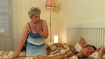 XXX whore jazzes with son-in-law until stepdaughter catches them
