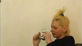 XXX stud fucks the Russian mom with blonde hair in her apartment