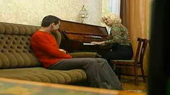 Cock satisfies blonde mom the way she needs in amateur XXX video