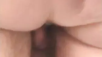 Mature mom sneaks into XXX shower and seduces her muscular stepson