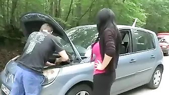 Busty French mom rewards repairman with outdoor XXX anal quickie