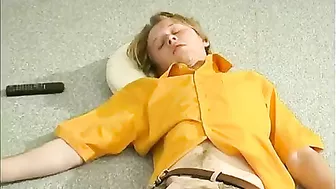 Horny mom wakes up stepson and invites him to worship her XXX peach