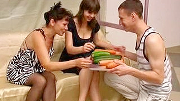 Eccentric mom and stepdaughter use vegetable during XXX threesome