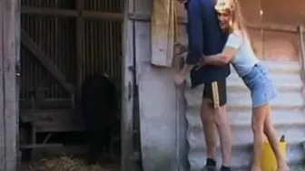 Horny mom confronts farmer and has her XXX ass pounded outdoors