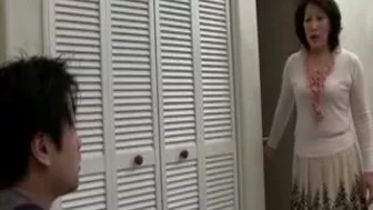 Mature Japanese mom sucks and rides stepson's hard XXX fuckstick