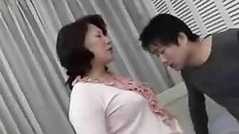 Mature Japanese mom sucks and rides stepson's hard XXX fuckstick