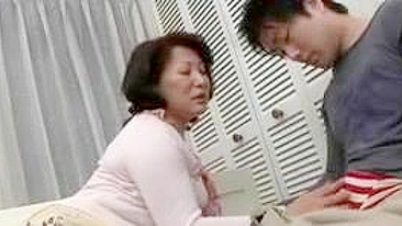 Mature Japanese mom sucks and rides stepson's hard XXX fuckstick