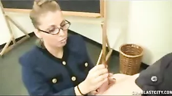 Nerdy teacher rewarded with massive XXX facial after sucking boner