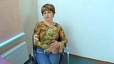 Short-haired mom strips naked and gets drilled at XXX audition