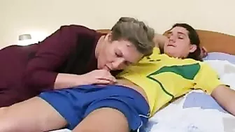 After training soccer player has XXX quickie with friend's hot mom