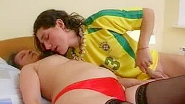 After training soccer player has XXX quickie with friend's hot mom