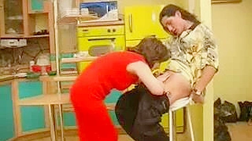 Hot mom surprises stepson and they have XXX encounter in kitchen