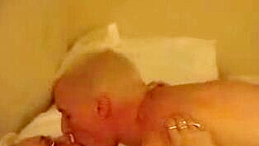 Mature blonde mom has XXX affair with young stud in the hotel room