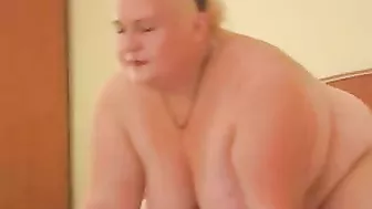 Thick Russian blond mom has her XXX twat banged by lover on bed