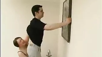 Mature plumper with big booty seduces neighbor guy on XXX fucking