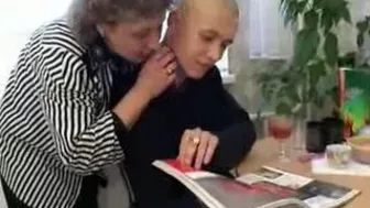 Hungry for sex Russian mom seduces bald young man on XXX quickie