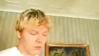 Experienced brunette mom knows how to please her younger XXX lover